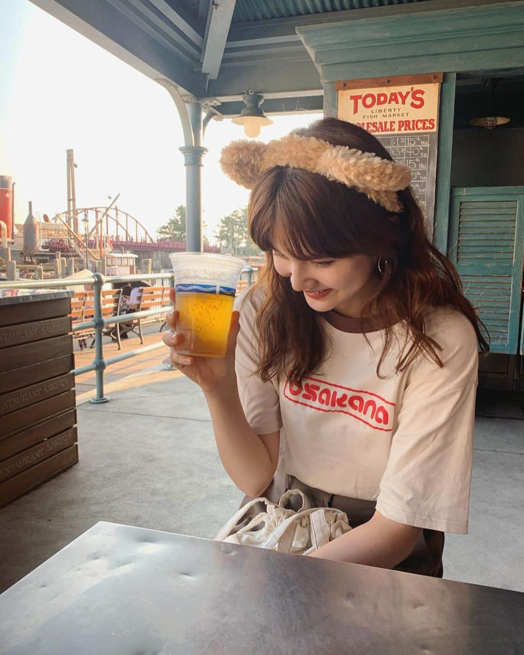 村田倫子さんのインスタグラム写真 - (村田倫子Instagram)「おビールでご機嫌 @ディズニーシー あーやはりだいすきだなあ！☺︎」7月17日 22時32分 - rinco1023