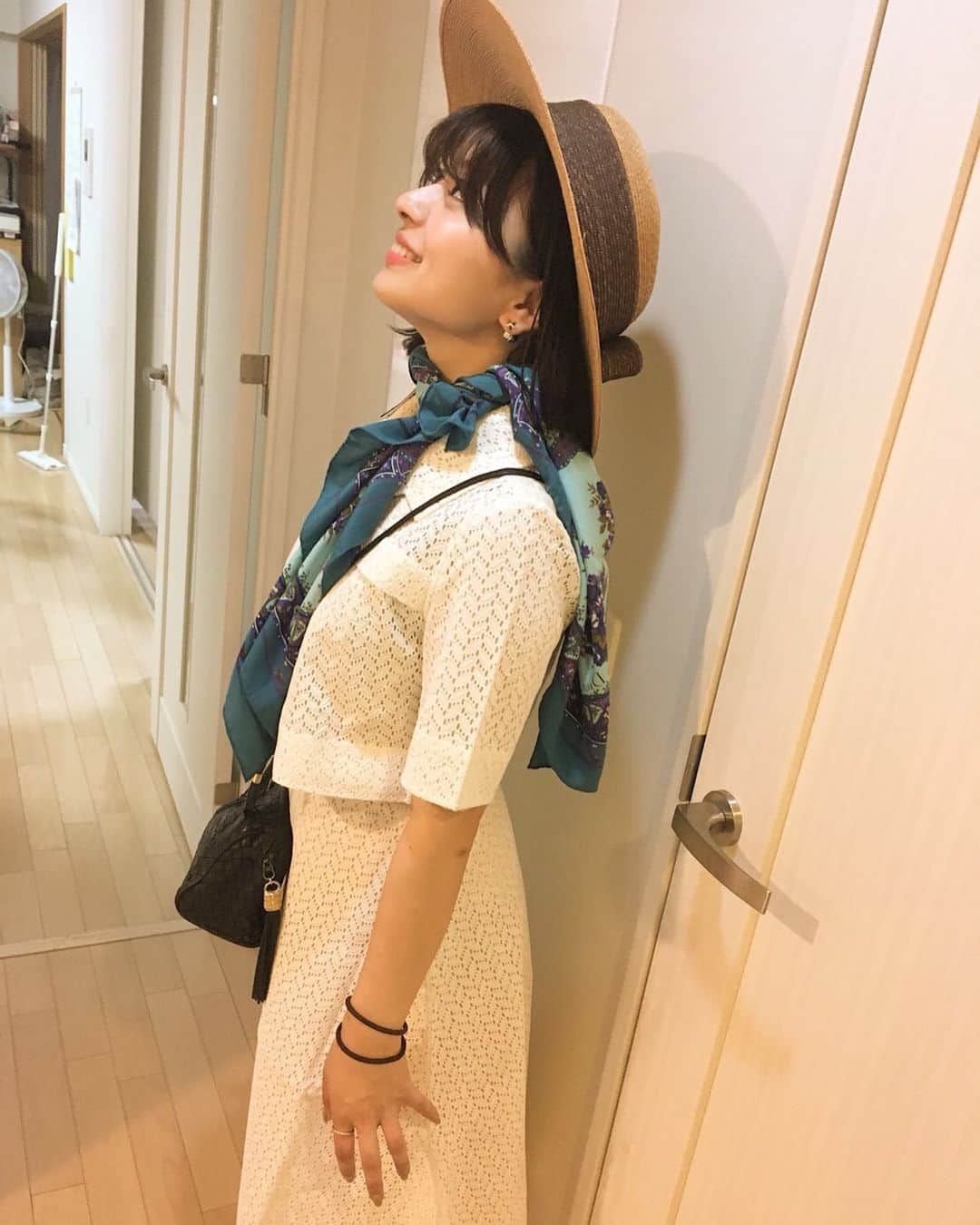 田中優衣さんのインスタグラム写真 - (田中優衣Instagram)「ひいおばあちゃんの昔のお洋服で ひいおばあちゃんと ファッションショーをしたよ💃🏽 、 これはごちゃごちゃだけど、 ひとつひとつすごく可愛いから 晴れた日が楽しみ💕💕」7月17日 22時33分 - heisei_8nen