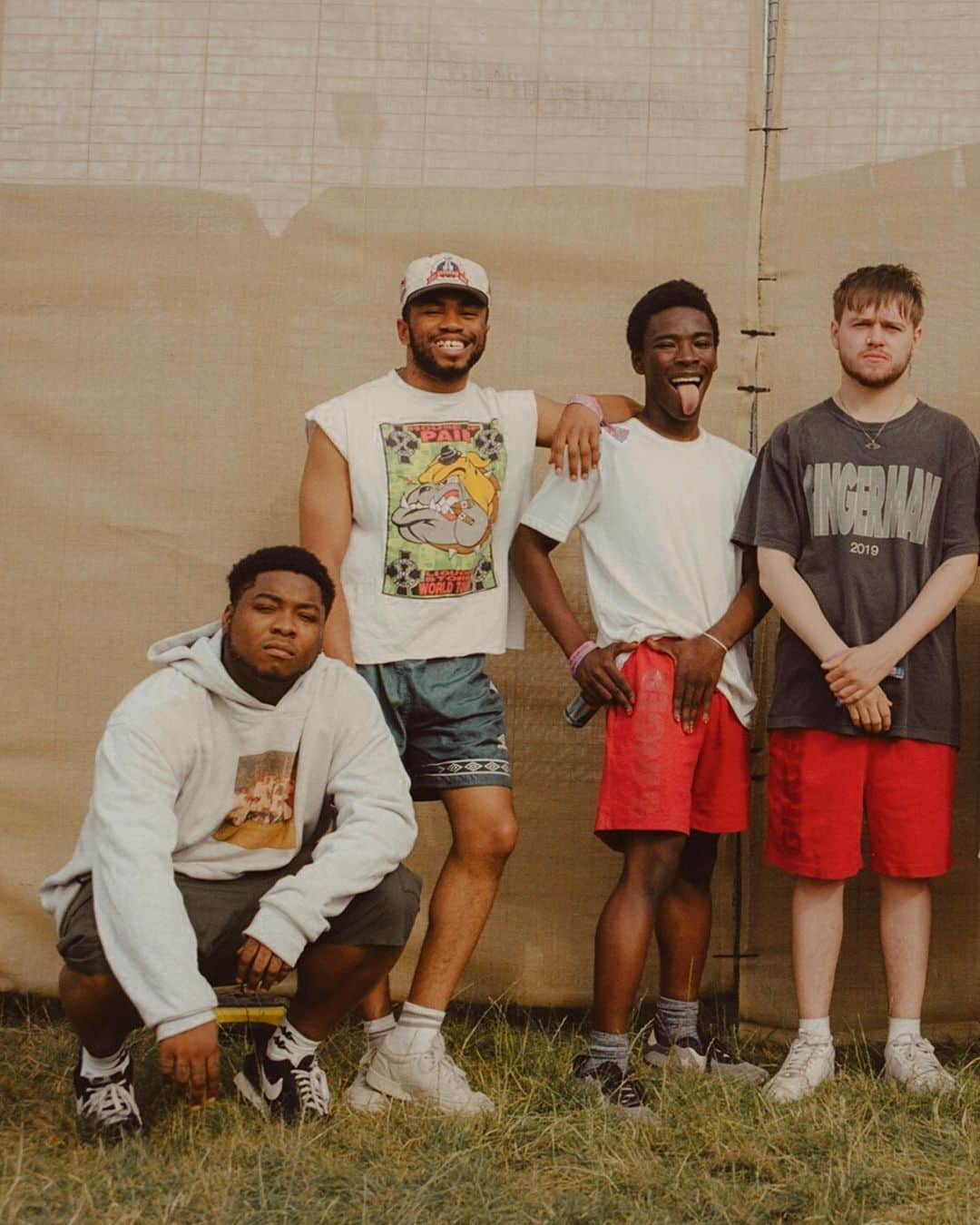 i-Dさんのインスタグラム写真 - (i-DInstagram)「Did we mention that hosted the mainstage at @loveboxfestival last weekend? 🎪⁣ ⁣ The sun was shining, the sky was blue and we invited some of our favs including @brckhmptn, @slowthai, @chancetherapper and @saintrecords to join the party. ⁣💖🎉 ⁣ Swipe ➡ to see some i-D exclusive photos from #Lovebox, then hit the link in bio to find out everything you missed at the event.⁣ .⁣ .⁣ .⁣ Text @frankie__dunn⁣ Photography @sophographylondon⁣ #Lovebox #Festival #London #Brockhampton #Slowthai #LoyleCarner # 2Chainz #JHus #ChanceTheRapper #KevinAbstract #VanJess」7月17日 23時47分 - i_d