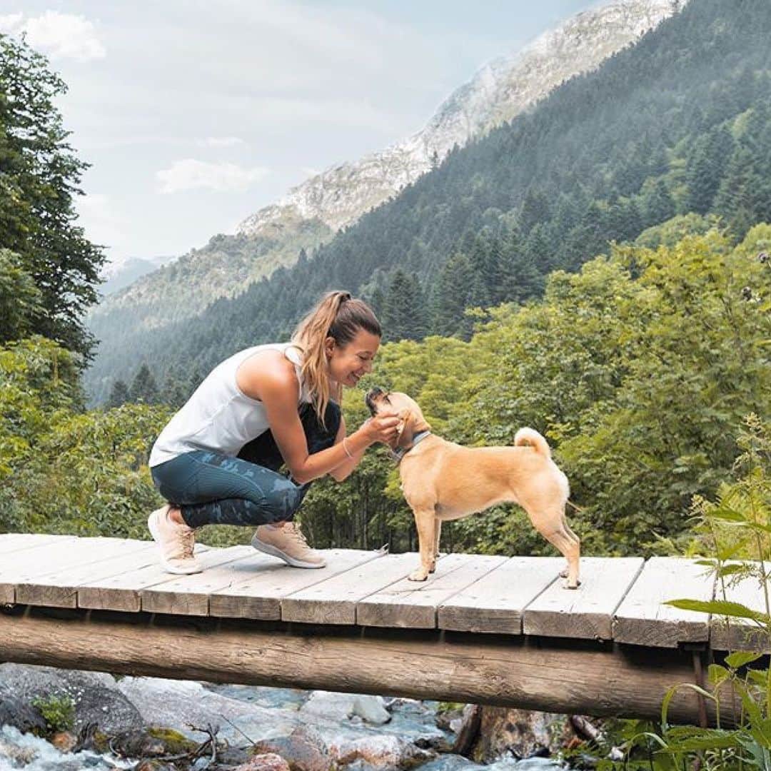 のインスタグラム：「Those views tho! @chiaralewis wearing the Gola Active Izzu trainers #fitness #fitnessmotivation #wednesdayworkout」