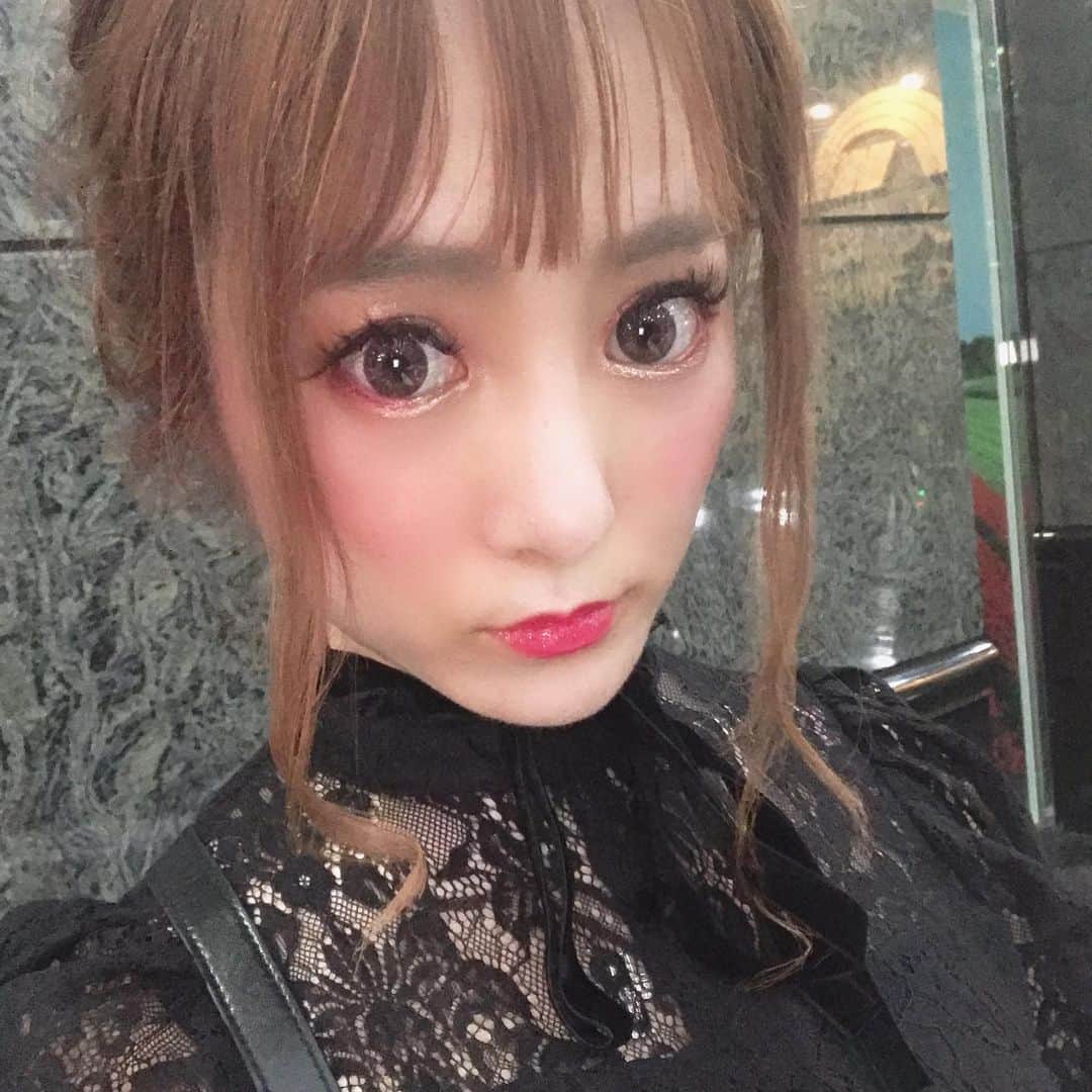 麻生唯のインスタグラム：「今日から一カ月香港です🇭🇰💗 遊びに来てね🍑  今天就开始一个月时间在香港了 朋友们来香港玩吧❤️ #hongkong #香港」