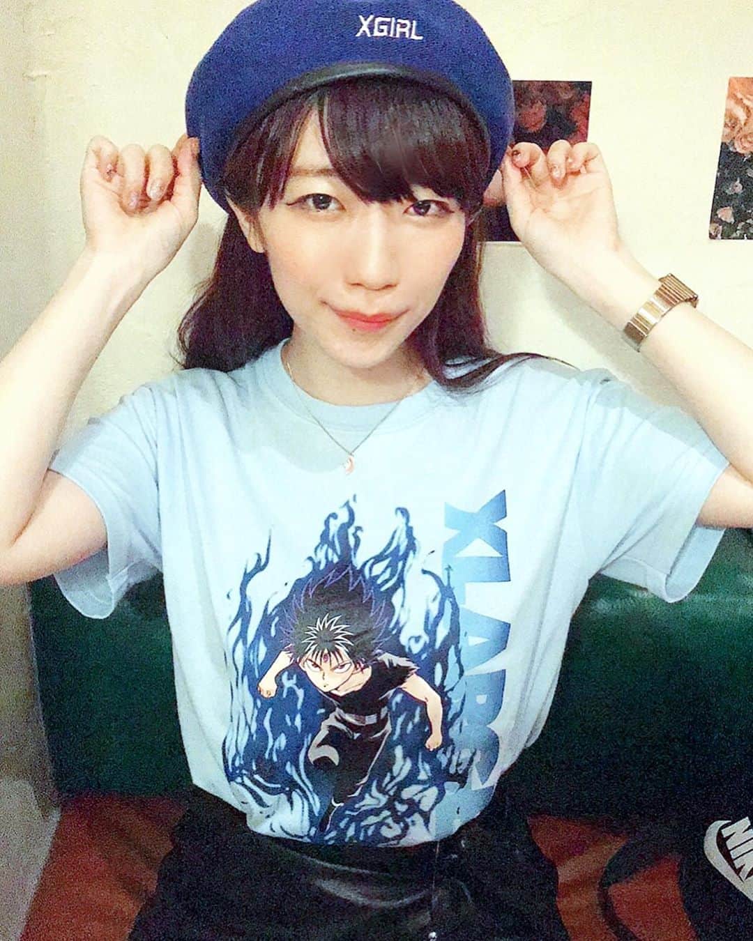 ぱいぱいでか美のインスタグラム：「飛影「XLARGEとのコラボteeみんなもゲットしてね〜！」 飛影はそんなこと言わない ꙳ #tops #XLARGE #幽遊白書 #béret #xgirl #俺はインスタグラマーになりてぇ #飛影 #飛影はそんなこと言わない #邪王炎殺黒龍波 ꙳ この前XLARGEの展示会にお邪魔したときに まなてぃがホワイト着ててめちゃくちゃ可愛かったので私もゲットしちゃいました❤︎ まなてぃとお揃い地味に多い気がする☻笑 全然蔵馬が好きだったんですけど、飛影にも飛影の良さがあるよな〜 同じポーズしてるつもりの2枚目めちゃくちゃ間抜けなんで見てください。 てかカメラアプリの設定ミスって画質悪い(T . T)ごめんぴ . 明日ていうか今日は毎月やってるひたすら喋り続けるイベントですー！ 19:30から新宿duesにて！ ふらっと来てくださいな。 で、ライブは今年もやる「8月8日はぱいぱいの日」にぜひ来てくださいな！ ハイライトに詳細とチケットリンク載せてます。」