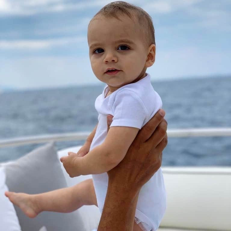 エヴァ・ロンゴリアさんのインスタグラム写真 - (エヴァ・ロンゴリアInstagram)「Last Day of Vacay 😩 #BabyBaston #VacationMode」7月18日 1時03分 - evalongoria