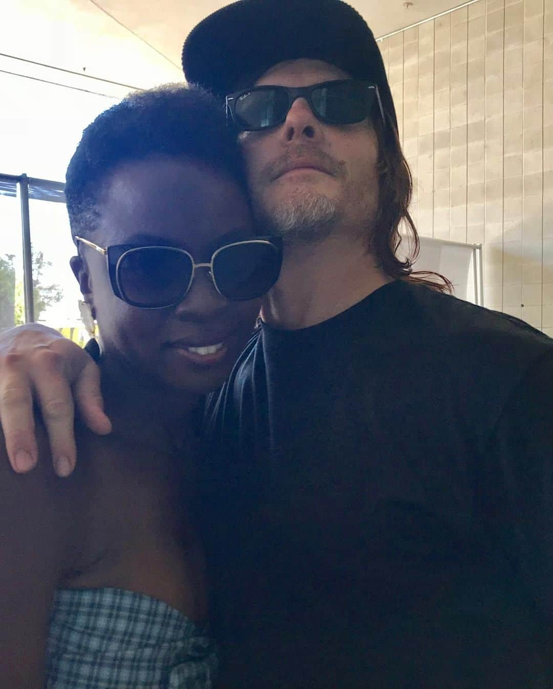 The Walking Deadさんのインスタグラム写真 - (The Walking DeadInstagram)「No tea, all shade for these cool cats. One day until #SDCC! #TWD | 📷: @danaigurira」7月18日 2時00分 - amcthewalkingdead