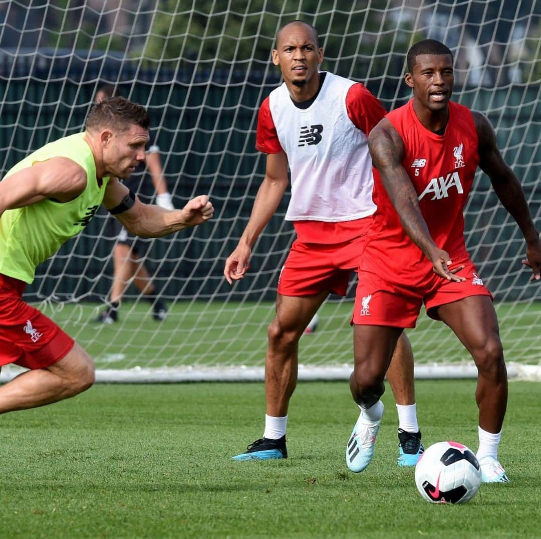 ジョルジニオ・ワイナルドゥムさんのインスタグラム写真 - (ジョルジニオ・ワイナルドゥムInstagram)「Some nice training sessions in Indiana ☀️😅 #LFC #LFCPreSeason」7月18日 3時16分 - gwijnaldum