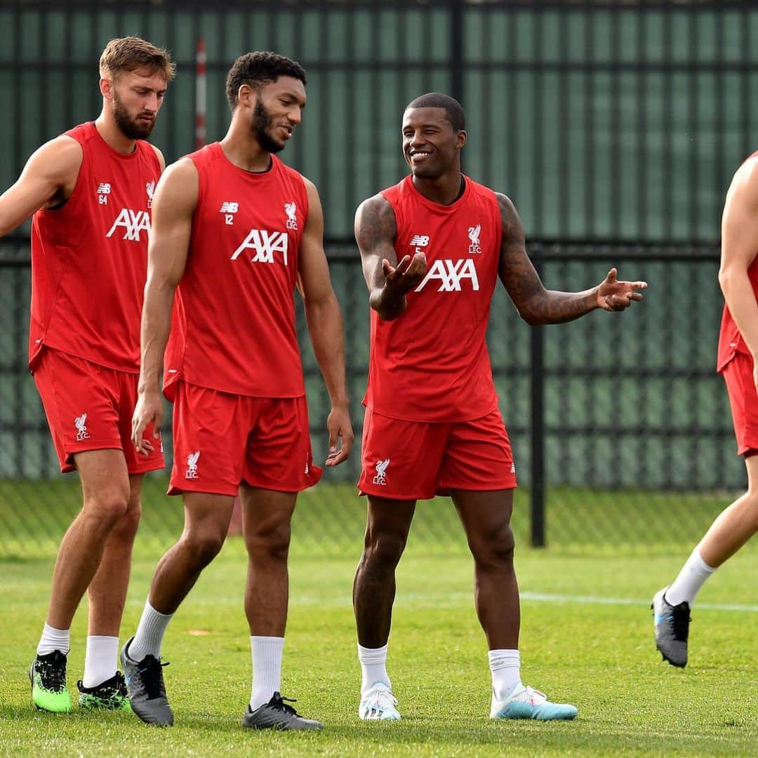 ジョルジニオ・ワイナルドゥムさんのインスタグラム写真 - (ジョルジニオ・ワイナルドゥムInstagram)「Some nice training sessions in Indiana ☀️😅 #LFC #LFCPreSeason」7月18日 3時16分 - gwijnaldum