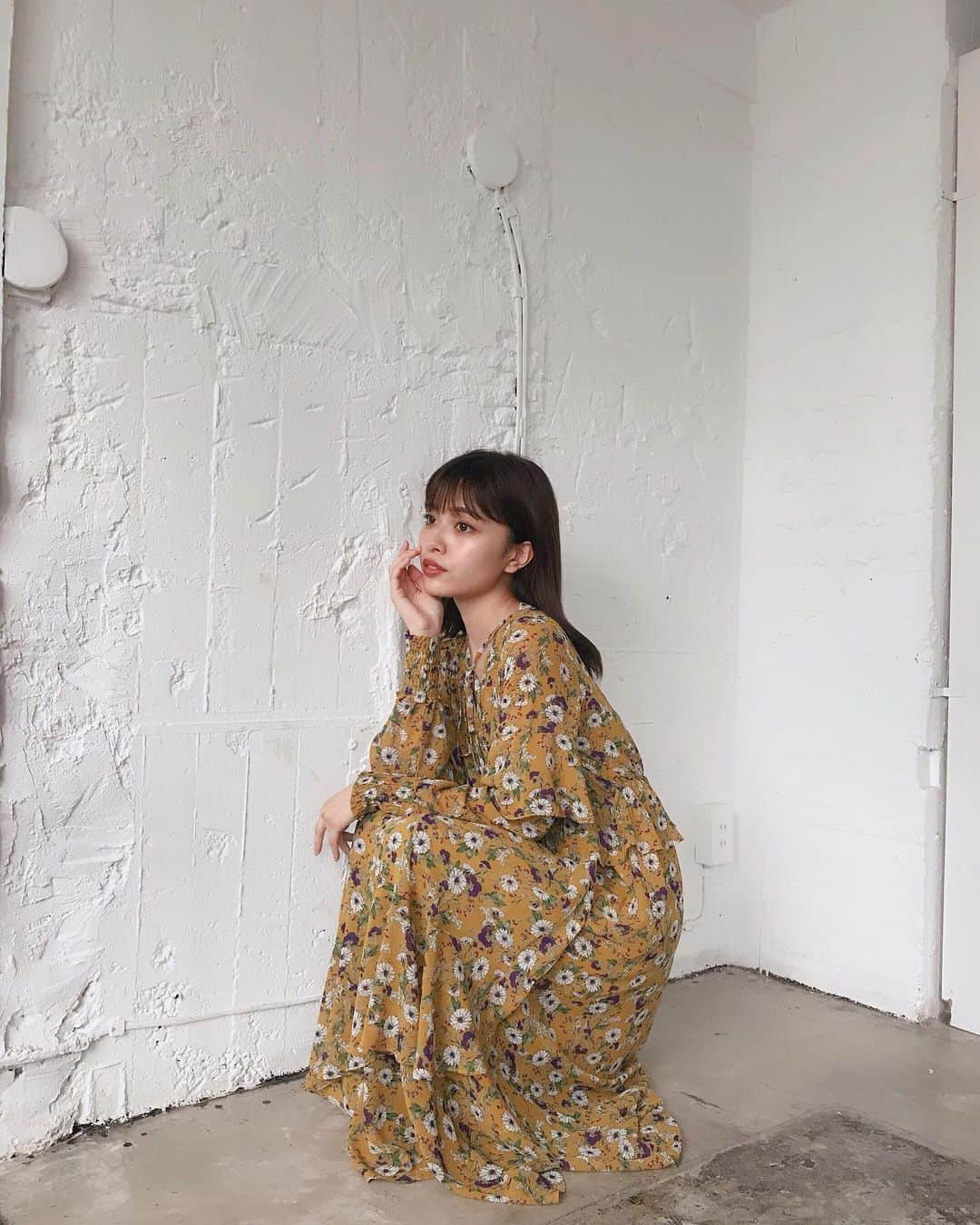 内山愛さんのインスタグラム写真 - (内山愛Instagram)「ECLINの可愛いワンピ。 私服も最近ワンピばかり集めてる。楽チンでかわいいんですの〜〜🥴 #eclin #instagood #instagram #selfie #me #camera #film #makeup #love #happy #smile #likeforlikes #like4follow #likes #ootd #fashion #hair #hairstyle #japan #flower #cafe」7月18日 14時31分 - ai_uchiyama