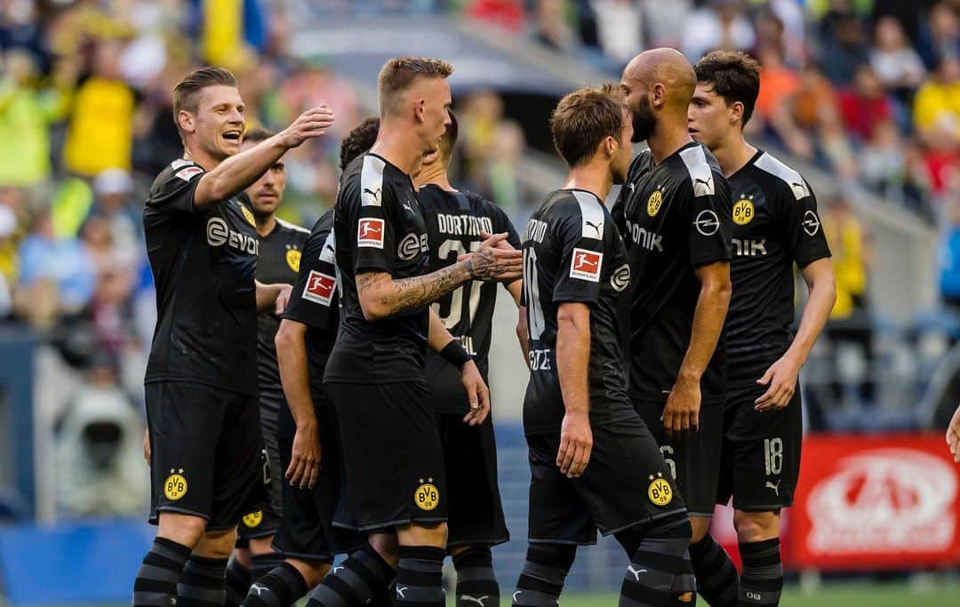 ボルシア・ドルトムントさんのインスタグラム写真 - (ボルシア・ドルトムントInstagram)「🇺🇸⚽️ @mariuswolf27 kicks off the 2019 US Tour in style! 🔥 #bvbusa #seabvb #bvb #borussiadortmund #seattlesounders #mariuswolf」7月18日 13時02分 - bvb09