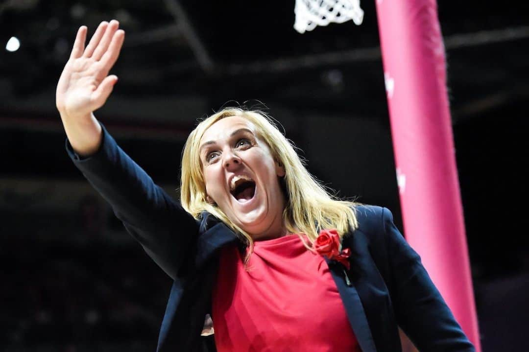 フィリップ・ネヴィルさんのインスタグラム写真 - (フィリップ・ネヴィルInstagram)「When @traceynev sees me in the crowd 😂😂」7月18日 5時28分 - philipneville18