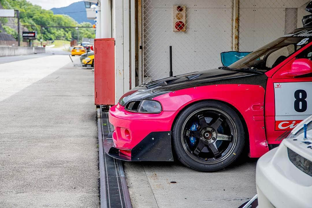 mistbahnさんのインスタグラム写真 - (mistbahnInstagram)「_ Technical Auto Honda EG6 CIVIC _ Shot on 6-June 2019 "HONDA VTEC ONE MAKE RACE Rd.2" at Central Circuit (Hyogo, Japan)  owner: @technicalauto8888 photo: @mistbahn _ _ JP) 2019年6月8日 セントラルサーキット、ゼロファイターさん主催「HONDA VTEC ONE MAKE RACE」。 _ _ #hondavteconemakerace #zerofighterautocustom #technicalauto8888 #fullstage #centralcircuit #セントラルサーキット #civic #hondacivic #ホンダシビック #シビック #eg6 #kseries #k20a #k20 #kswapped #osakajdm #kanjo #kanjostyle #kanjoracer #tuningcartimeattack #trackcar #trackstyle #timeattack #timeattackjapan #te37 #rays #a050 #pandemic #rocketbunny #hondasontrack」7月18日 6時34分 - mistbahn