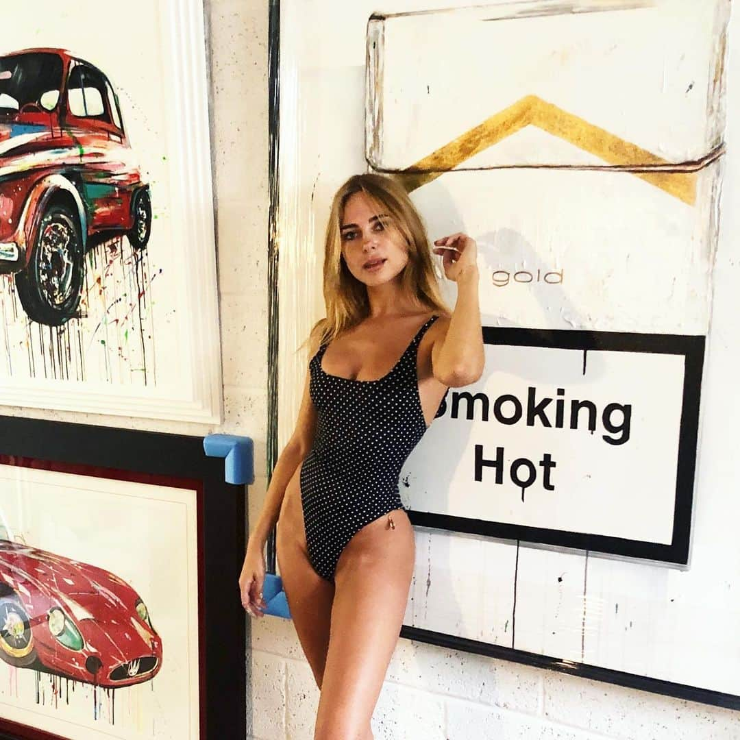 キンバリー・ガーナーさんのインスタグラム写真 - (キンバリー・ガーナーInstagram)「rocknroll art @hautdegamme_」7月18日 7時22分 - kimberleygarner