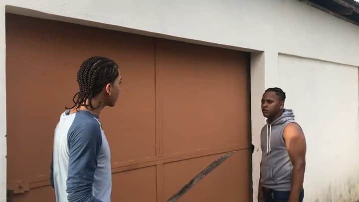 ホセ・レイエスのインスタグラム：「Que pena que fuera así 😱」