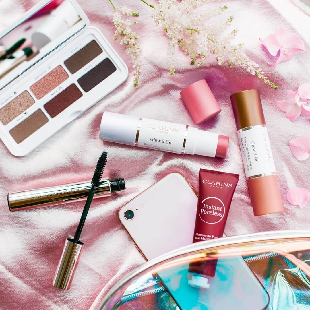 Clarins Australiaさんのインスタグラム写真 - (Clarins AustraliaInstagram)「Clarins’ limited edition Spring Make-up Collection will make you look (and feel) photo ready in five minutes or less. Including: 💞Supra Volume Mascara 💞Instant Poreless 💞Glow 2 Go Blush & Highlighter Duo 💞Ready In A Flash Eyes & Brows Palette. #ClarinsAus #ClarinsMakeup #SelfieReadyWithClarins」7月18日 9時00分 - clarinsanz