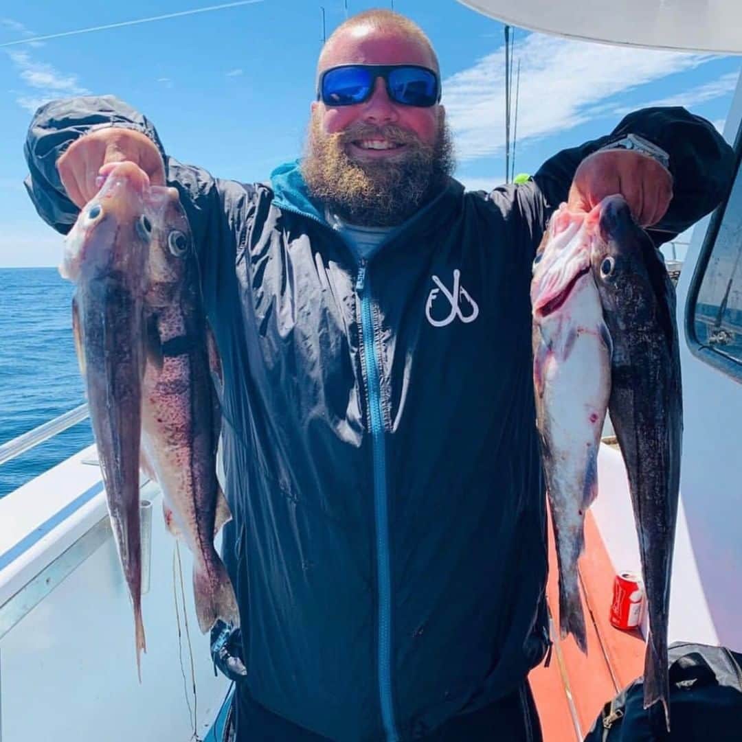 Filthy Anglers™さんのインスタグラム写真 - (Filthy Anglers™Instagram)「Wednesday product feature- our new windbreaker which we will be giving away next week as seen on our buddy @mikeyshamrocks - this is the perfect accessory to keep on your boat at all times, when the wind rolls in or rain comes out of no where, no worries we got you covered!  It is light-weight, water resistant, packs up into its own pocket for easy storage on the boat/kayak or in a backpack for land based operations. The hood has an elastic drawstring, with mesh lining on the inside. The Filthy hooks on the left chest are printed in a reflective material with the pockets having zippers,  helping keep items safe and secure while on the water.  Grab yours today online at www.filthyanglers.com or get involved in our giveaway next week! #bass #rain #ocean #fishing #catchandrelease #bassfishing #filthyanglers #largemouthbass #getoutside #anglerapproved #outdoors #teamfilthy  #lakelife #salmon #trout #bigfish  #fishing #catchandrelease #bassfishing #largemouthbass #getoutside #anglerapproved #outdoors #teamfilthy #lakelife #salmon #trout #bigfish」7月18日 9時01分 - filthyanglers