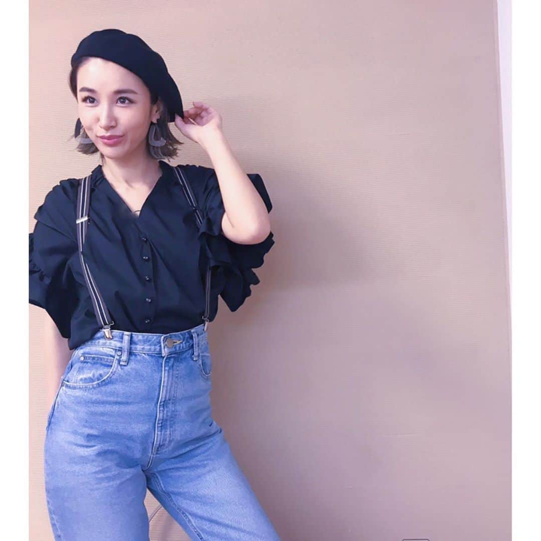 鈴木紗理奈さんのインスタグラム写真 鈴木紗理奈instagram 今日は3時間だけ東京 またまたテンション上がる バリバリのキャリアウーマンみたいなスケジュール 子供の頃の夢はバリバリのキャリアウーマンやったから体調悪くならない範囲の忙しさは大歓迎