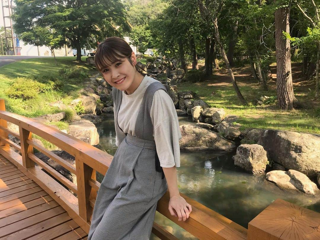 川崎優菜さんのインスタグラム写真 - (川崎優菜Instagram)「岩手のすきなところ  たーくさん。  人も空気も植物も動物も 幸せがたくさんとんでるの  今はほとんどが変わり果ててしまったけどね、 変わらないものがちゃんとありました。 たくさんの愛で育ったから 次はもらった分 わたしが幸せをあげる人に ならないと。 それが私なりの恩返し。 東北の良いところも たくさん広めて 東北に力を。  #ピムス  #pimms  #川崎優菜 #岩手 #岩手からカメラで繋がろう  #海 #地元 #自然 #銀河ステーション #宮沢賢治 #fashion  #followｍe  #東北の力」7月18日 23時54分 - yuna.kawasaki.29