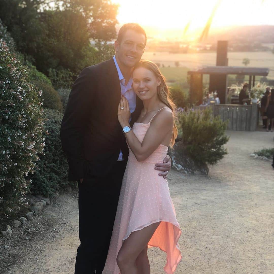 CarolineWozniackiさんのインスタグラム写真 - (CarolineWozniackiInstagram)「We had a wonderful time in Girona celebrating the union of our dear friends! Congrats @catmcdonnell7 and @paugasol ! We feel honored to have been a part of your special day!❤️💑」7月18日 22時27分 - carowozniacki