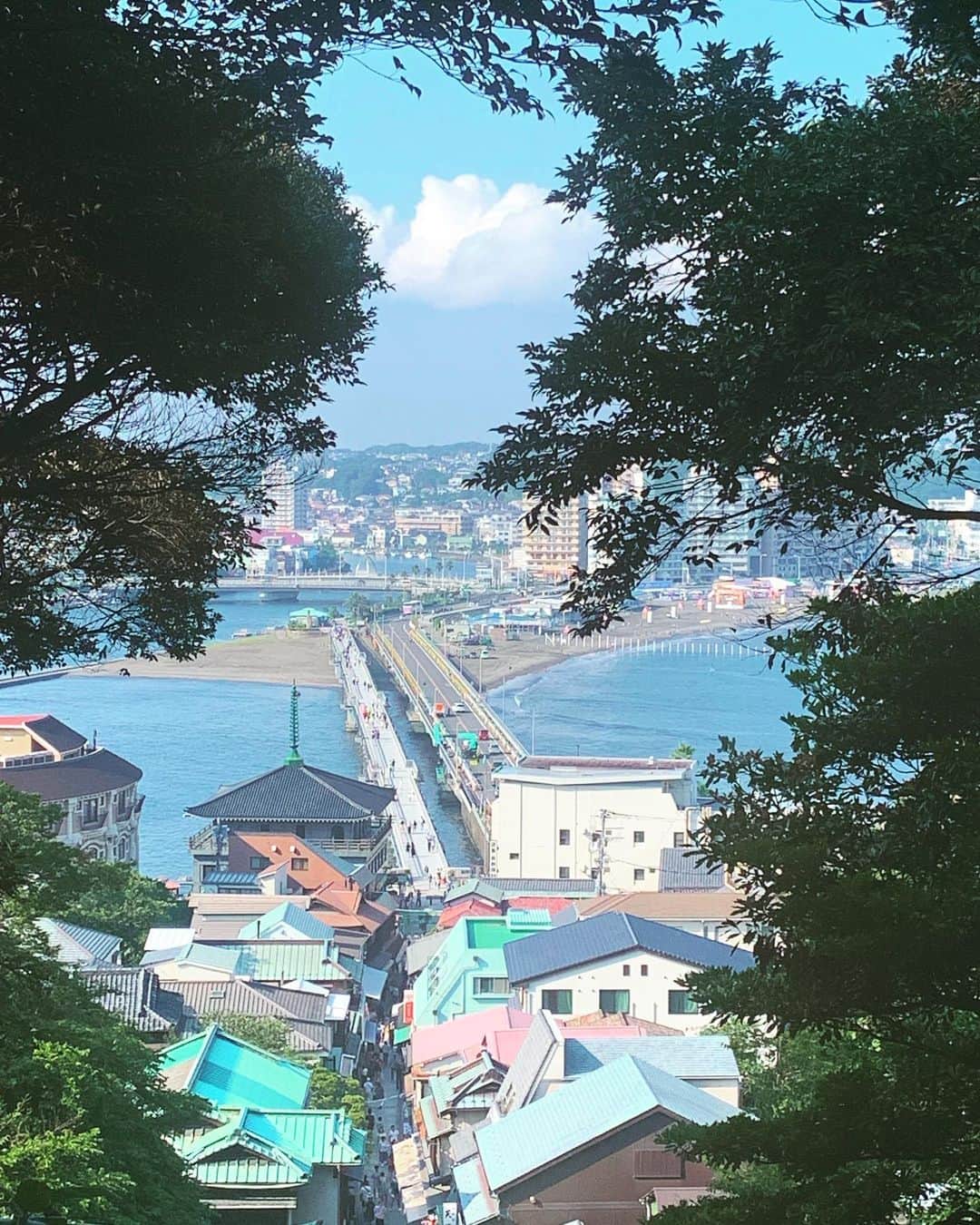 奥山レイカのインスタグラム：「#江ノ島 #江ノ島観光」