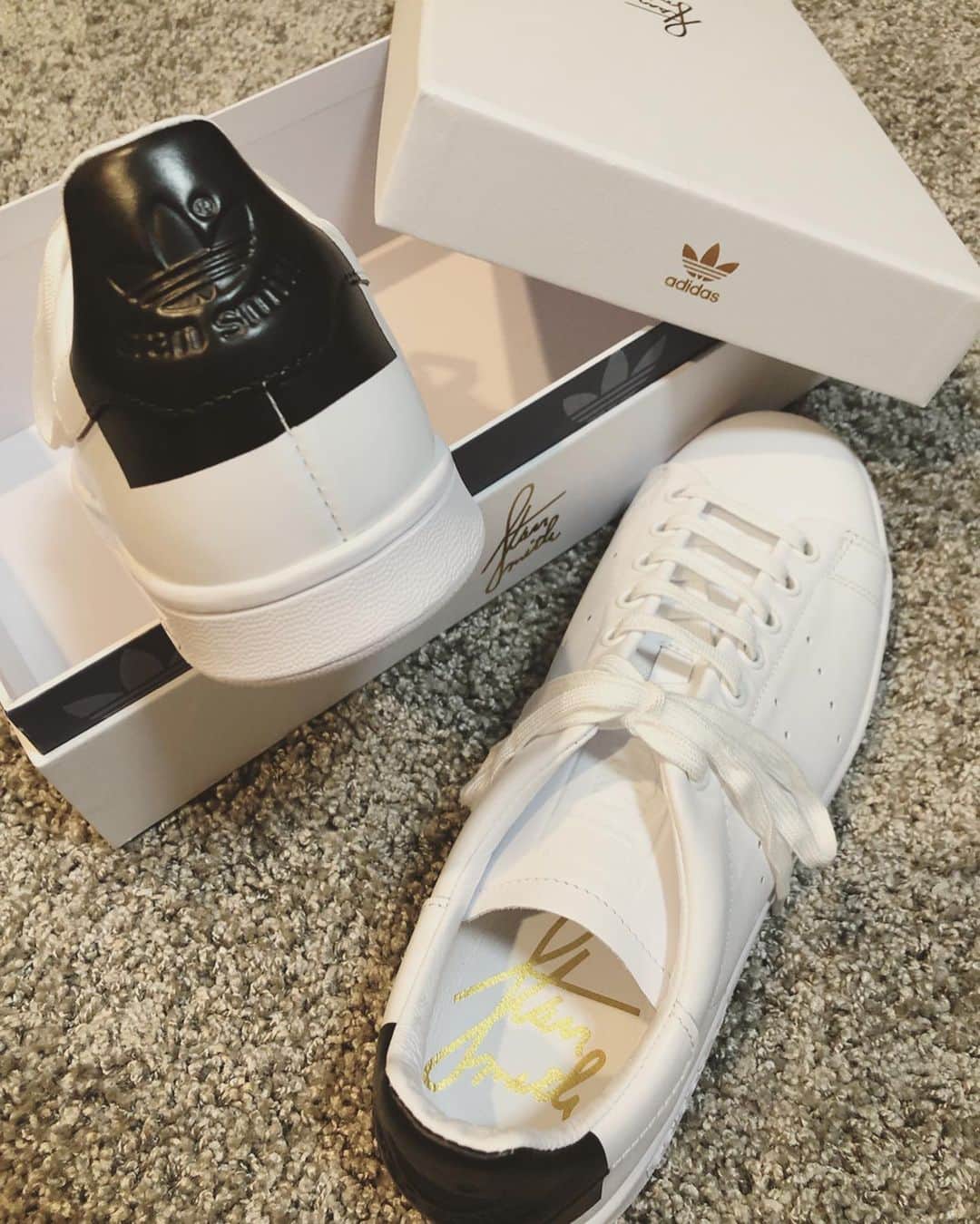gachikunのインスタグラム：「. . NEW IN  #adidas#adidasoriginals#アディダス#stansmith#stansmithrecon#スタンスミス#購入品#購入品紹介」