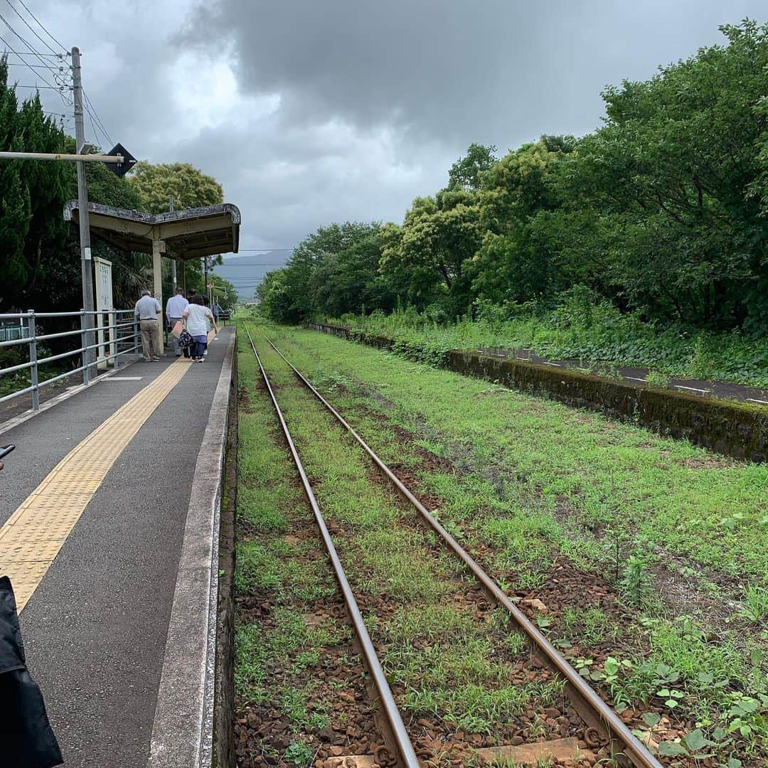 長友光弘さんのインスタグラム写真 - (長友光弘Instagram)「電車に乗って空港に向かいまーす✈️ のどかでしょ〜☺️」7月18日 15時03分 - hibikinagatomo