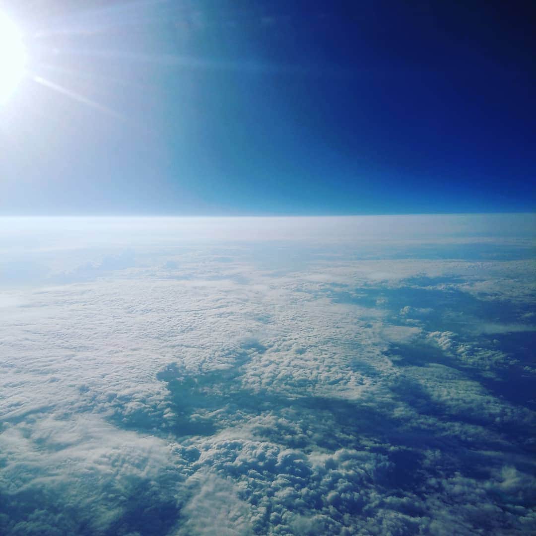 のインスタグラム：「#horizon」