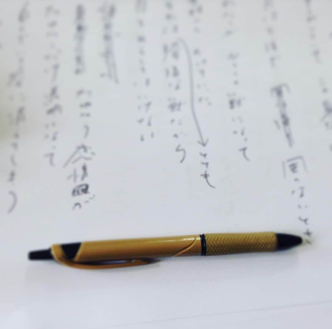 三角みづ紀さんのインスタグラム写真 - (三角みづ紀Instagram)「わたしの書く速度。」7月18日 15時37分 - misumimizuki