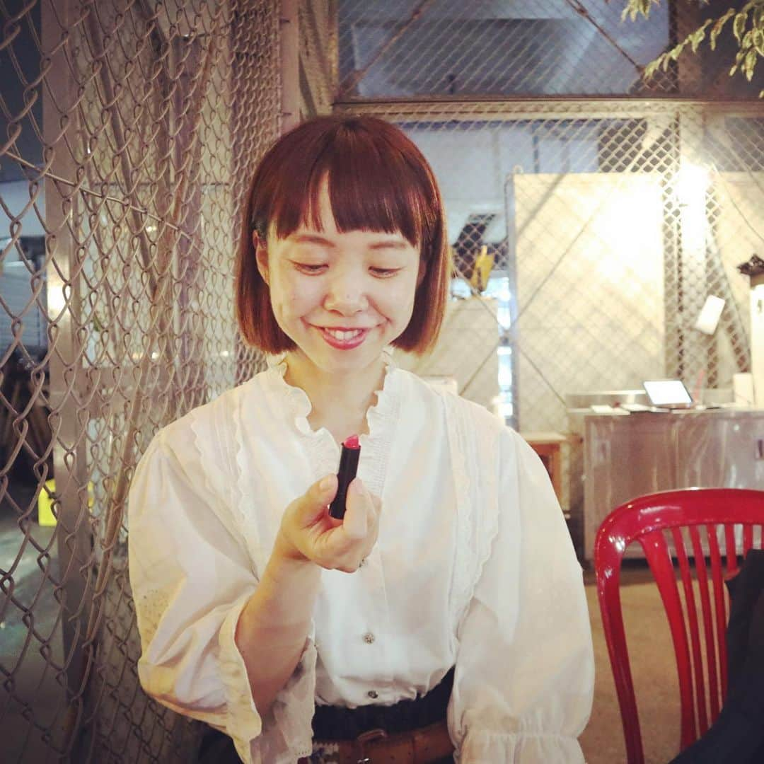 紺野ぶるまさんのインスタグラム写真 - (紺野ぶるまInstagram)「フェンスとセンスの中村涼子  #中村涼子 #canonm100」7月18日 15時42分 - buruma_konno