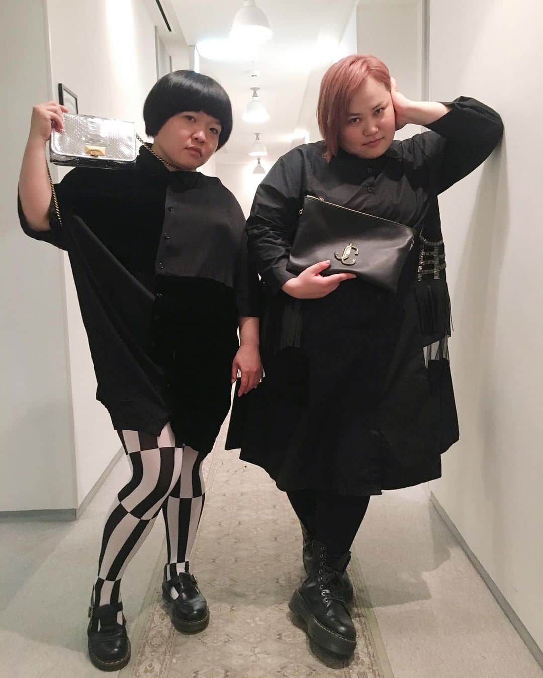 おかずクラブさんのインスタグラム写真 おかずクラブinstagram Today こんばんはー スタイリストです 雨ですね 今日の ドッキリgp の衣裳です 2人ともワンピースです そして ゆいpさんの髪色がだいぶ明るくなってまいりました 前回の