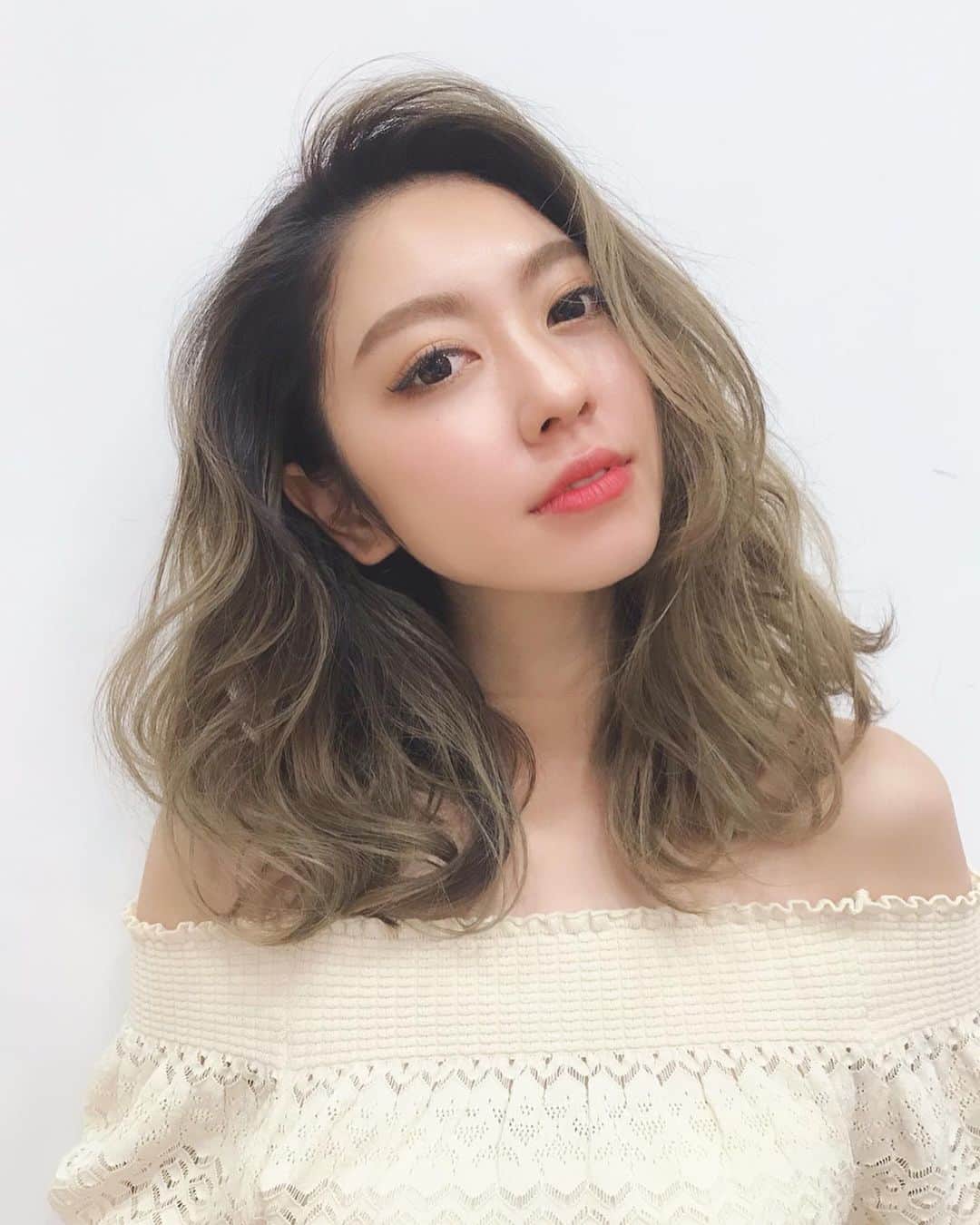 小山ひかるのグルメインスタ