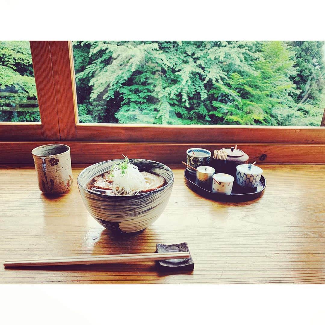 紗栄子さんのインスタグラム写真 - (紗栄子Instagram)「世界一美味しい(私が思う)お蕎麦を食べに💘💘💘 幸せ💘💘💘 #不生庵#大分#由布院」7月18日 17時10分 - saekoofficial