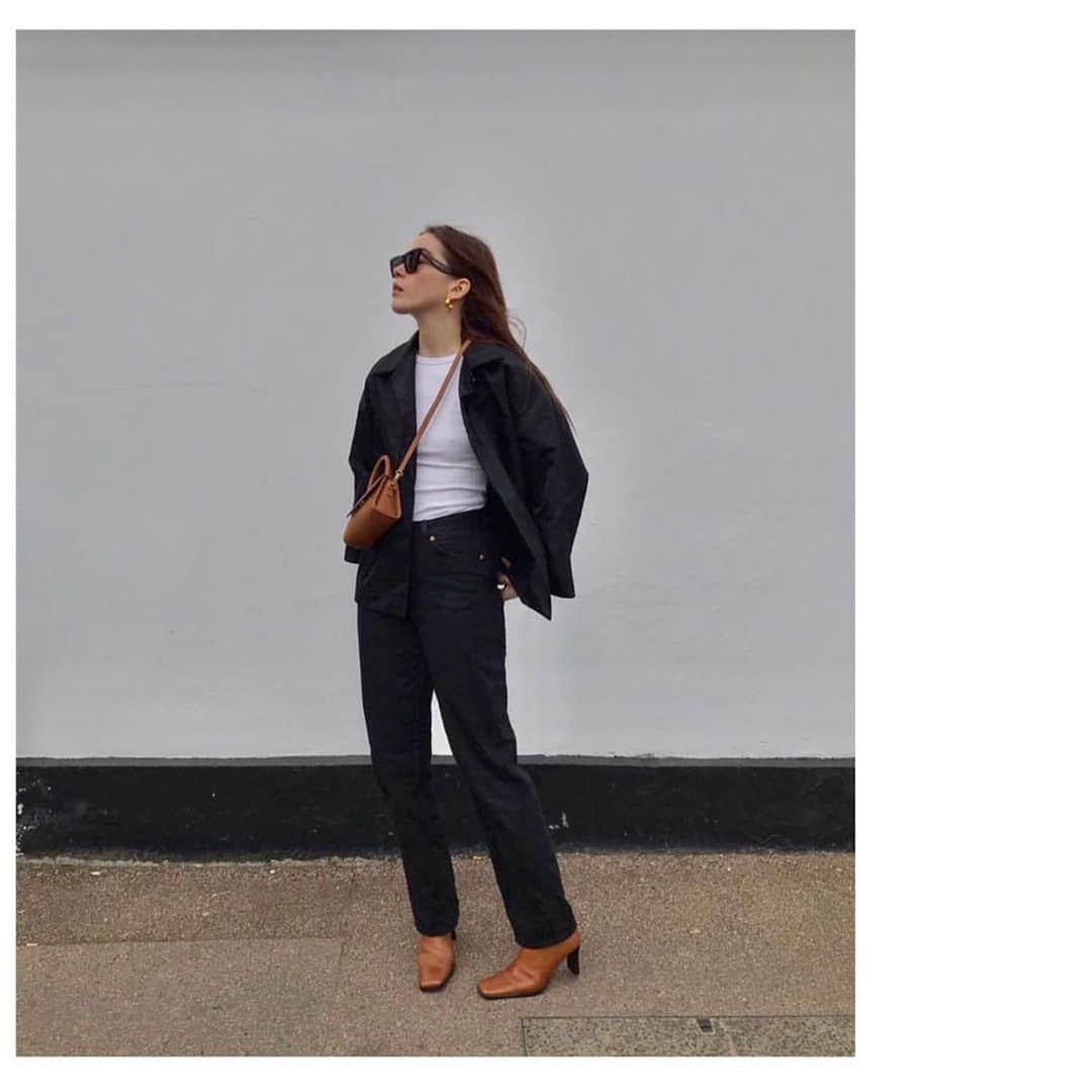 シューマッハさんのインスタグラム写真 - (シューマッハInstagram)「💕 Lovely @lenaherrrmann in #fw19 #dorotheeschumacher #jackets #streetstyle #london #mood #outfitinspiration #style #fashion #ootd」7月18日 17時15分 - dorotheeschumacher