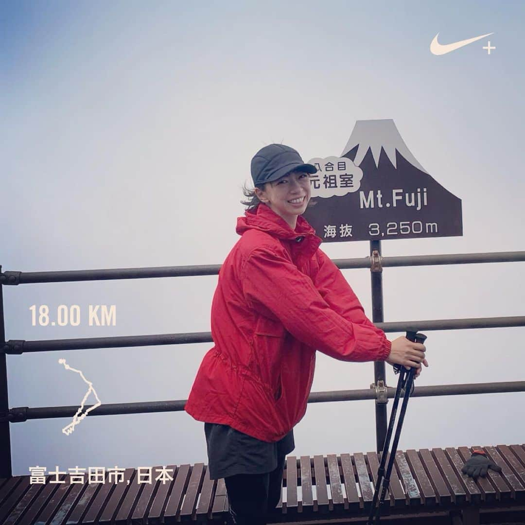 巻野わかばさんのインスタグラム写真 - (巻野わかばInstagram)「夏の目標、富士山 🏔日帰り登頂に行ってきました☺️❣️ 寒さと疲れで山頂でみんなで写真撮るのは忘れましたけど💦  1人では登れなかったし、すべてが一生の思い出になりました💓  不定期投稿🙏見てくださりありがとうございます😊🙌 #登山#富士山#富士山登頂 #nikeplus #training」7月18日 17時27分 - _wakaba__