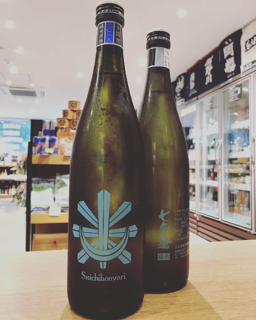 鈴木酒販神田店 〈日本酒とワインの専門店〉のグルメインスタ