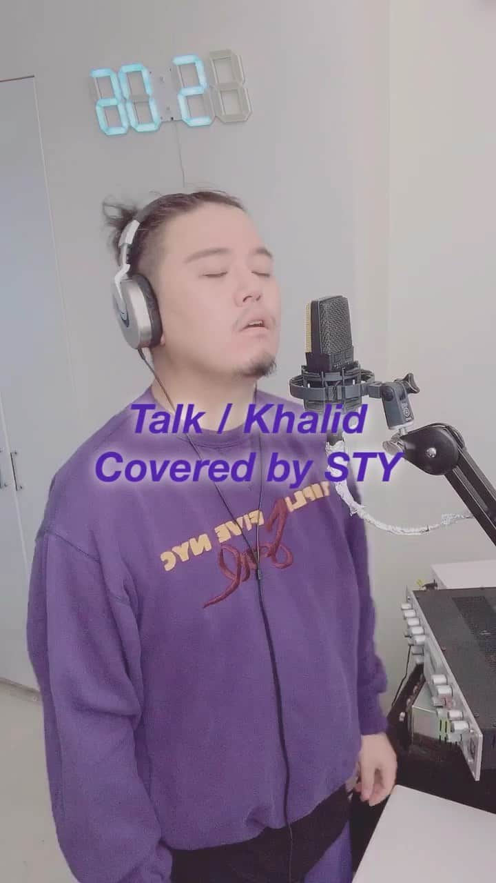 STYのインスタグラム：「#cover #mesinging #Kahlid #khalidtalk #disclosure #カバー #coversong #singer #instacover #instagramsinger #acousticcover #vocal #sing2music #555soul #triple5soul #triplefivesoul @thegr8khalid @disclosure」