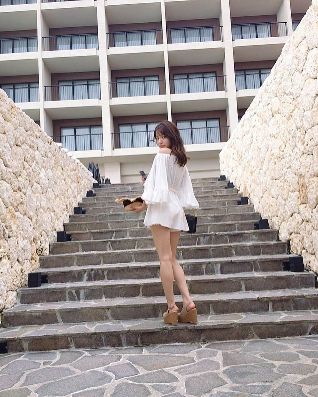 近藤萌恵里さんのインスタグラム写真 - (近藤萌恵里Instagram)「ＯＫＩＮＡＷＡ 🌺  #沖縄 #海」7月18日 17時52分 - moerii_25