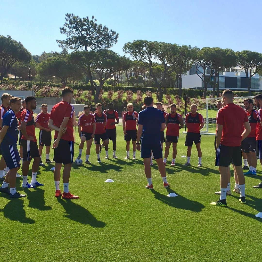 サンダーランドAFCさんのインスタグラム写真 - (サンダーランドAFCInstagram)「The boss outlines his plans. 🇵🇹 #SAFC」7月18日 17時58分 - sunderlandafcofficial