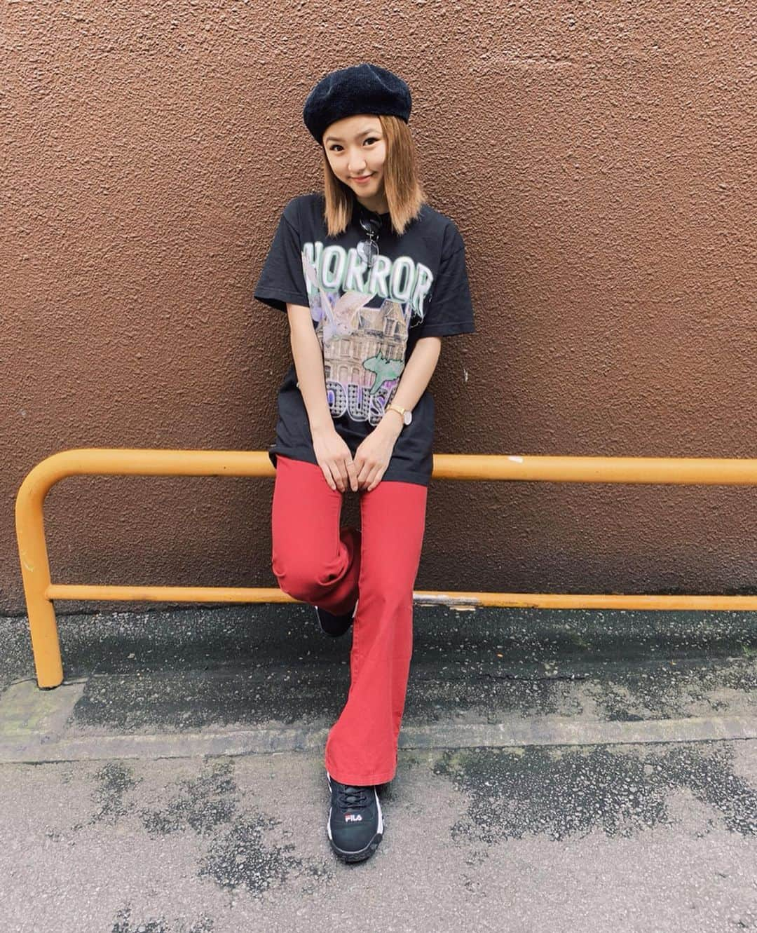 Rioさんのインスタグラム写真 - (RioInstagram)「@damn_it_official_  my fav T-shirt✨✨💯💛 check it out !!!」7月18日 18時19分 - rioflake0107