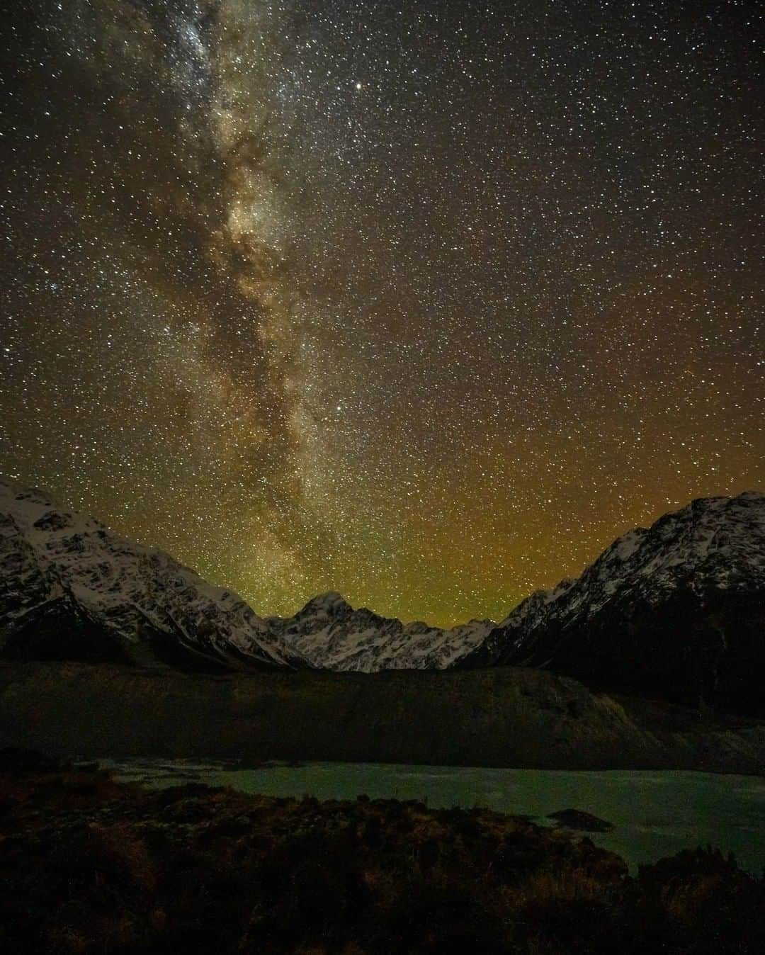 National Geographic Travelさんのインスタグラム写真 - (National Geographic TravelInstagram)「Photo by @michaelclarkphoto | Mt. Cook (also known as Aoraki) under the Milky Way, seen here from Kea Point, is the tallest peak in the southern alps of New Zealand. At 12,218 feet and with three separate summits it is a serious challenge for any mountaineer. It is also the peak that Sir Edmund Hillary used to train for his Everest climb. #aoraki #mtcook #newzealand #milkyway」7月18日 19時02分 - natgeotravel