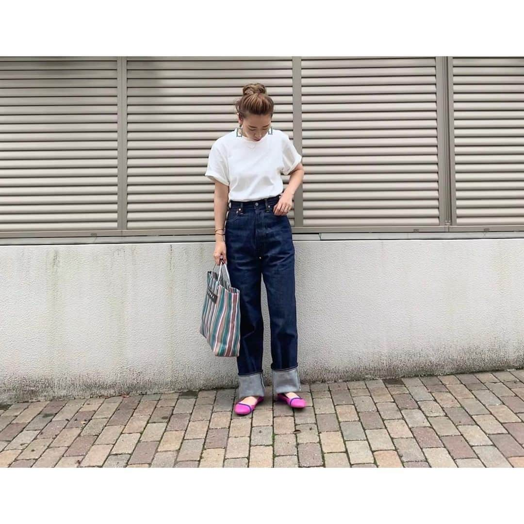 YU-U（工藤由布）さんのインスタグラム写真 - (YU-U（工藤由布）Instagram)「⚪️🔵🔴 leno👖のこだわり好き。 KAY👖はLevi's701みたいな☝🏻好きな形はシンプルに着たい🤭 さて、仕事後の仕事へ行ってきます🐾 ・・・ #u_clothes #lenoandco #leno_kay  #marnimarket #bally #volito_」7月18日 19時08分 - nyan22u22nyan