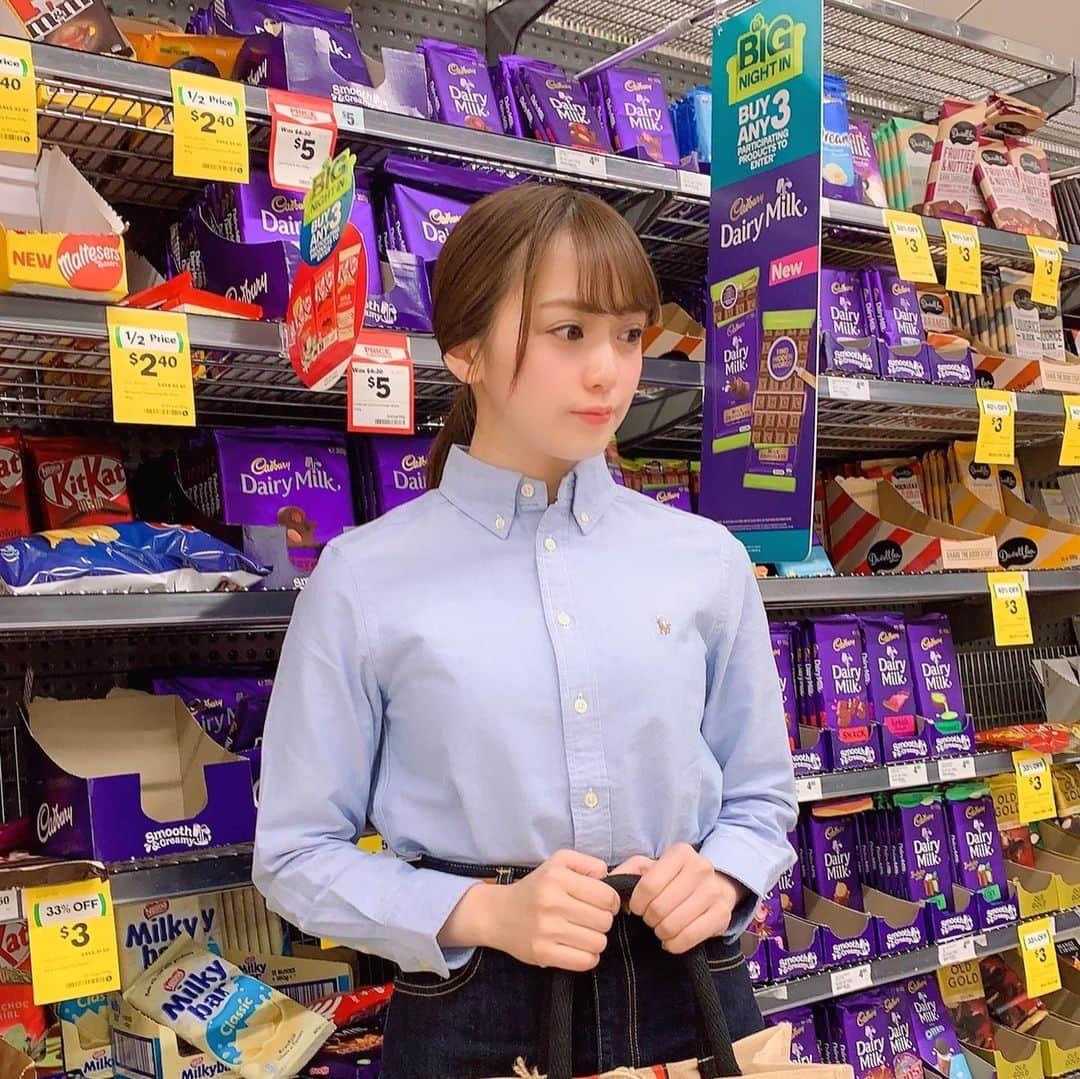 奥仲麻琴さんのインスタグラム写真 - (奥仲麻琴Instagram)「だいすきなチョコ🍫 小さいときからだいすきでよく買ってもらってた、なつかし🍫  #cadbury #cadburrychocolate #キャドバリー #🍫」7月18日 20時34分 - okunaka_makoto