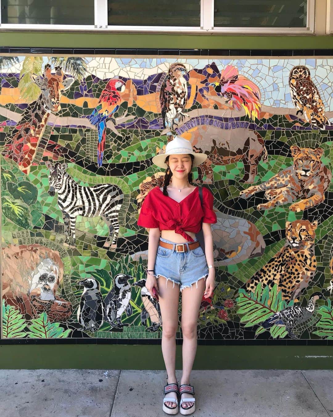 ミナ さんのインスタグラム写真 - (ミナ Instagram)「사람도 동물도 더워했던  호놀룰루 동물원.... 별로 못봐떠 동물 ㅠㅠ」7月18日 20時41分 - bbang_93
