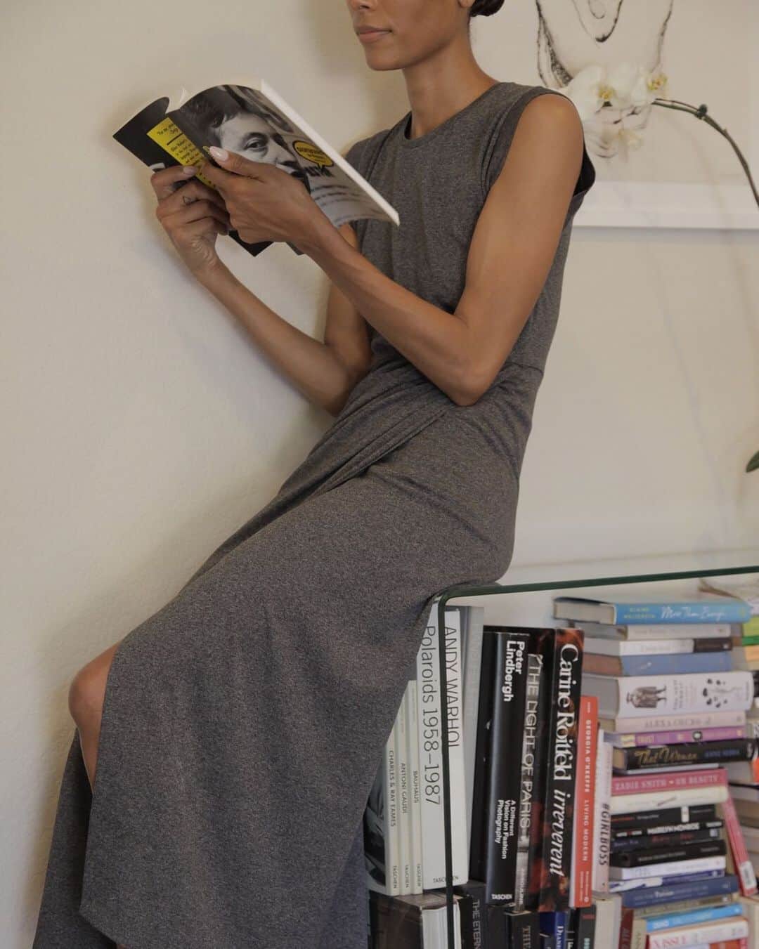Club Monacoのインスタグラム：「Now accepting summer reading recommendations.」
