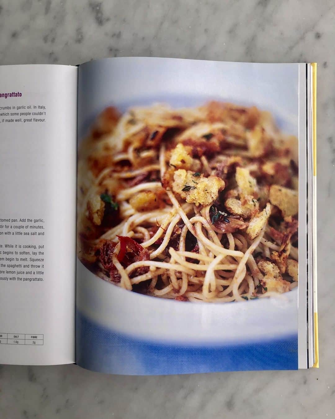 ジェイミー・オリヴァーさんのインスタグラム写真 - (ジェイミー・オリヴァーInstagram)「The Return Of The Naked Chef p126 | It's the pangrattato which really makes this spaghetti dish. It's basically toasted breadcrumbs in garlic oil, so as you can imagine, delicious!! Even all these years later, this recipe is still a cracker. Link in my bio too if you haven't got the book. #NakedChef20」7月18日 21時16分 - jamieoliver