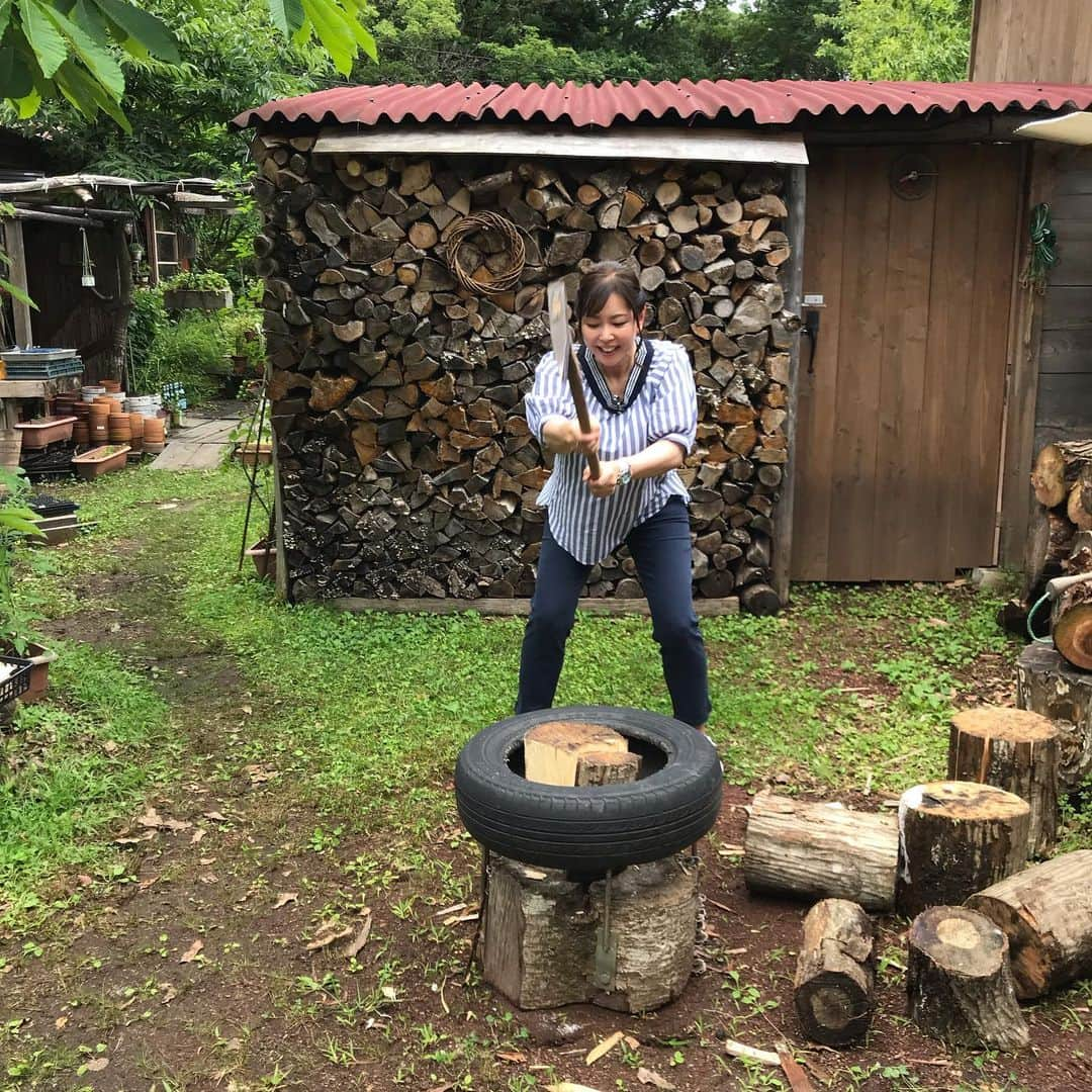 竹岡圭さんのインスタグラム写真 - (竹岡圭Instagram)「本日はガチで薪割りから（笑）なかなか日本！〜高速道路女子旅〜tvk毎週月曜日20時55分〜（tvk映らない方もhttp://www.tvk-yokohama.com/naka_jpn/本編動画ONAIR翌日以降見られます）」7月18日 21時20分 - kei_takeoka