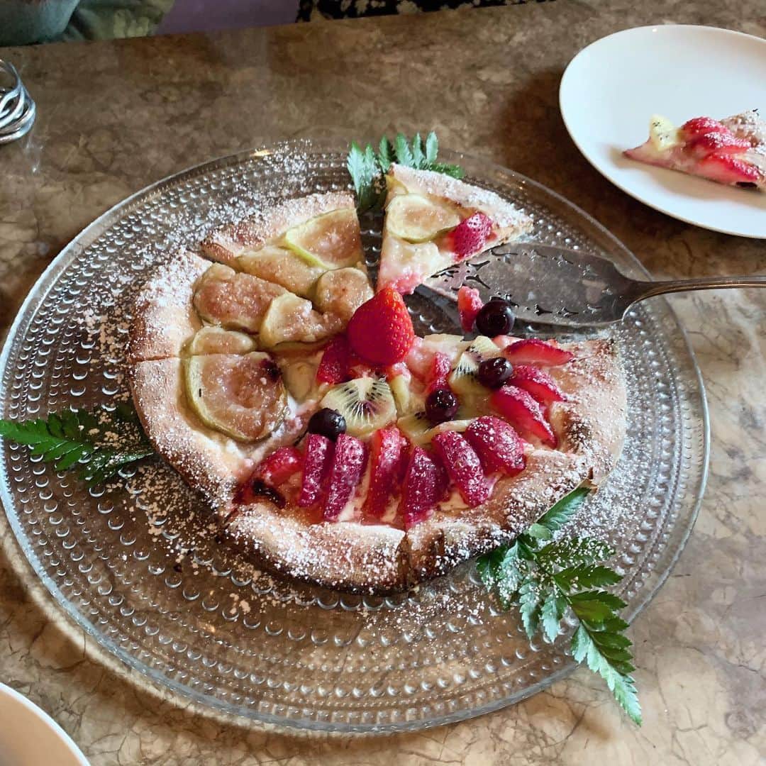 石井亜美のグルメインスタ