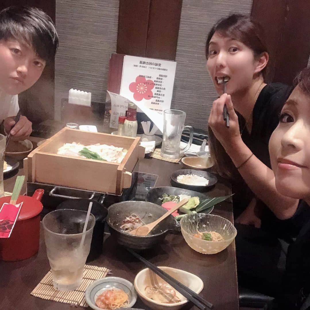 青木瀬令奈さんのインスタグラム写真 - (青木瀬令奈Instagram)「#さゆりはるかせれな  #1年ぶりのご飯会  温泉行こうねーとか集まろうねーって言ってて集まらない人達。笑 今日は練習場でたまたま顔合わせて、ご飯行くことが決まりました🤣 3人でレンタカーシェアしてステップ出てたのが懐かしい😂❤️ 明日から頑張りましょ⛳️⭐️ #loveandthankyou  #高島早百合  #工藤遥加  #色々あるけどある意味完璧の会  #さゆりの足はギリ踏んでないから許して  #笑笑  #感謝」7月18日 21時57分 - serenaaoki_official