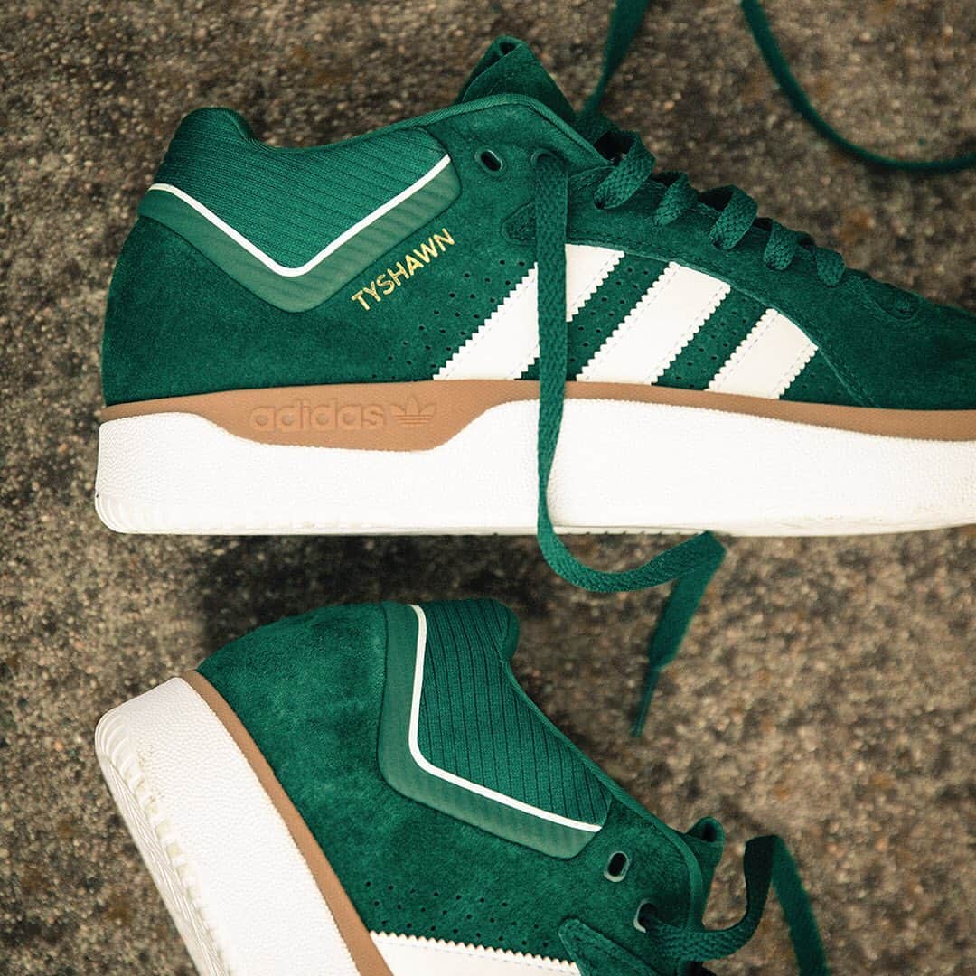 adidas Skateboardingのインスタグラム：「Global green /// TYSHAWN is available worldwide. Find @enwhytj's signature shoe in skate shops & online at adidas.com/tyshawn • #adidasSkateboarding x #TYSHAWN」