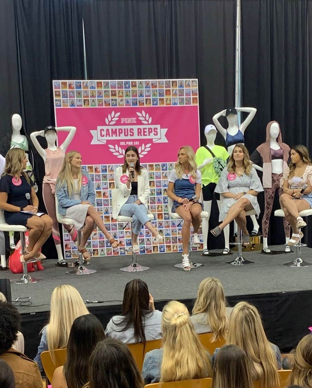 Victoria's Secret PINKさんのインスタグラム写真 - (Victoria's Secret PINKInstagram)「PINK Campus Rep Certification was an amazing experience, and although it’s over the fun doesn’t end here! We’re so excited to see our #PINKReps on campus this year! Reps, comment below on what your favorite part was 👇」7月19日 9時16分 - vspink