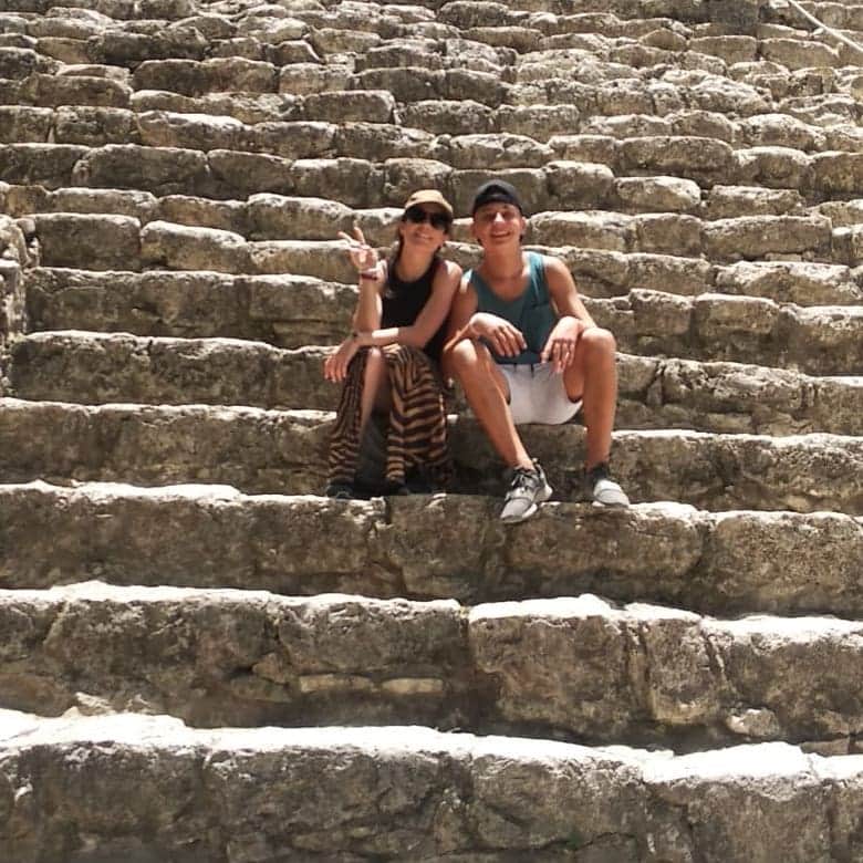 セリア・ロブレドさんのインスタグラム写真 - (セリア・ロブレドInstagram)「Doing the kind of tourism I love the most ❤️🔺 #cobaarcheologicalsite #coba #archaelogy #archeologicaltourism」7月19日 8時32分 - celia_robledo