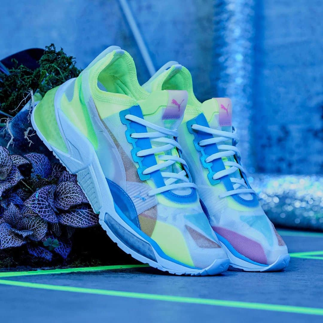 HYPEBEASTさんのインスタグラム写真 - (HYPEBEASTInstagram)「@pumasportstyle offers the latest drop from the LQD CELL series with the release of the LQD CELL Optic sneaker. The lightweight silhouette features an abundance of industry leading tech including ProFoam, and hexagonal cells along the cupsole which provide cushioning and an energy return with each stride. Available now via Puma’s webstore.」7月19日 0時33分 - hypebeast